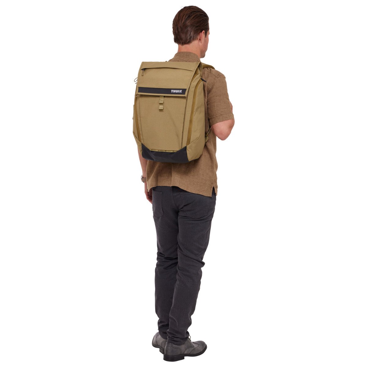 Rucsac urban cu compartiment laptop Thule Paramount, 27L, Nutria brown (model 2023) - 2 | YEO