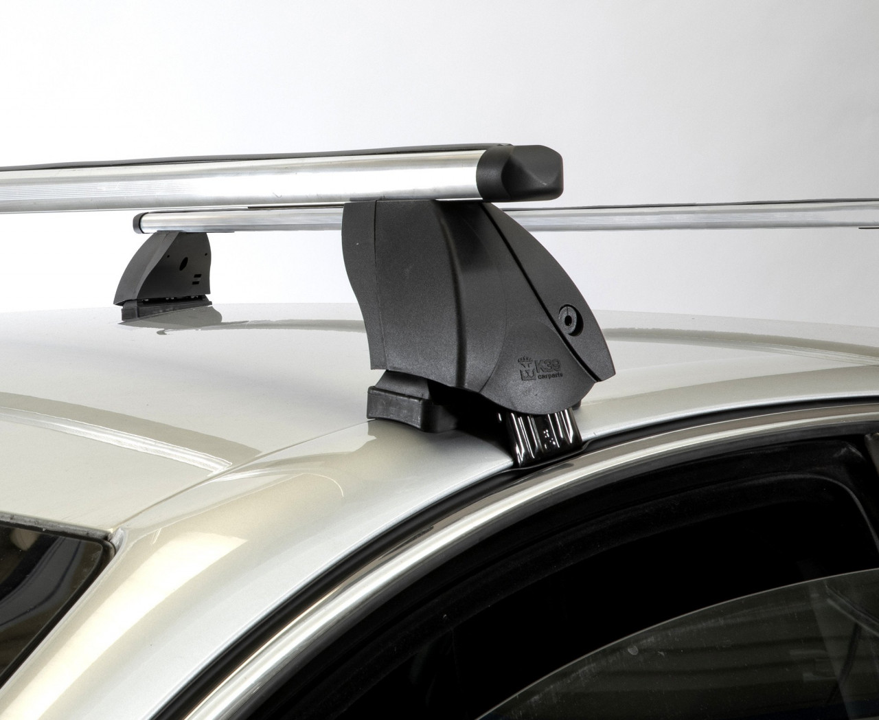 Bare transversale aluminiu K39 pentru Lexus GS (L10), 4 usi, model 2012-2016 - 1 | YEO