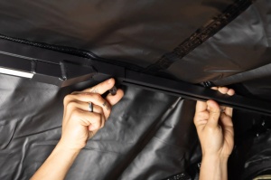 Marchiza auto Carcamp BREZZA 180 - Img 10