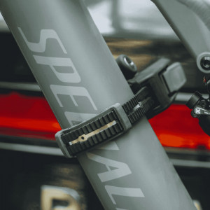 Thule Epos 3 towbar bike rack for 3 bikes, foldable, 13-pin - Img 5
