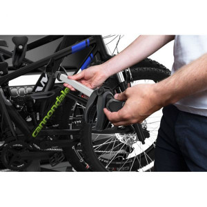 Thule VeloSpace XT 3 (939) towbar bike rack for 3 bikes, 13-pin - Img 3