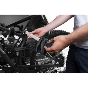 Suport biciclete Thule EasyFold XT 3 cu prindere pe carligul de remorcare - pentru 3 biciclete - Img 7