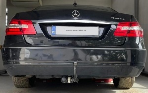Carlig de remorcare Mercedes E-Class Sedan W212 2009-2016 Semidemontabil Umbra Rimorchi - Img 4