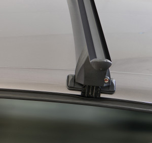 Menabo Delta Black roof bars for Nissan Leaf (ZE0), 5 doors, model 2016-2018 - Img 3