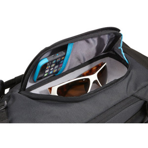 Thule Subterra Daypack urban laptop backpack for 15" MacBook Pro, Dark Grey - Img 5