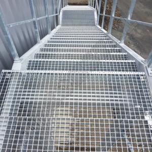 GRATAR ZINCAT 30X2 / 2020X1000 MM - Img 3