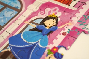 SET - Joc educativ - Puzzle cu glitter Mimorello - Sirene Magice - Printese Fabuloase - Img 12