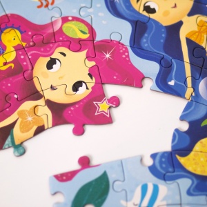 SET - Joc educativ - Puzzle cu glitter Mimorello - Sirene Magice - Printese Fabuloase - Img 6