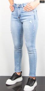 blugi dama tip push-up la super pret