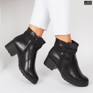 Ghete îmblănite ''YiYi Fashion YEHJ-168 Black"
