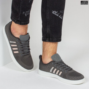 Pantofi sport cu siret