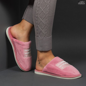 papuci de casa roz