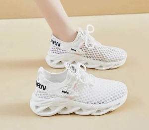 Pantofi sport "SuperFashion HTWM-17 White" - Img 7