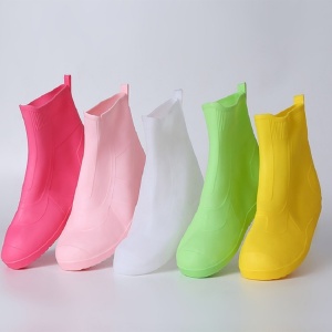 Protectie impermeabila incaltaminte "SuperFashion HTWM-50 Pink"