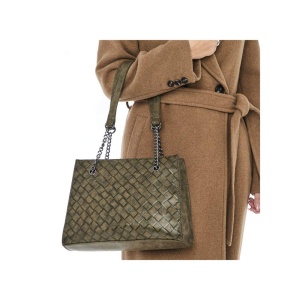 Geanta dama Rieker H1336-54-Verde de mana piele ecologica casual cu accesorii metalice verde