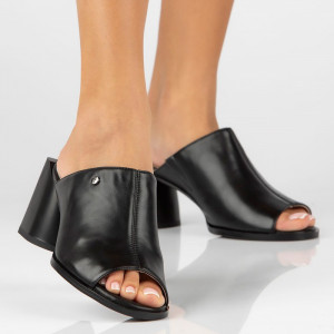 Papuci dama Filippo DK4446-23-BK-Negru elegant piele naturala cu toc negru
