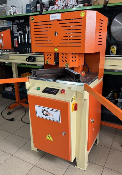 KRG 101 Utilaj automat de sudat profile PVC simplu cap (unghi reglabil 25-180 grade) 0.2mm