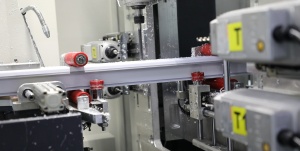 ALCOR II R - Centru de debitare profile aluminiu si PVC (CNC, 8 axe) - Img 4