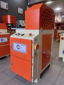 KRG 211 Automatic upright milling machine (PVC and aluminium, 2 cutters) - Img 2