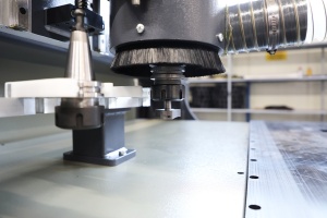 LEPUS XL – Centru CNC pentru prelucrarea panourilor compozite (ACP) - 7m - Img 3