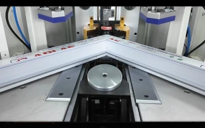 ORBIT V Plus - Masina de debavurat automata cu CNC, 2 axe (4 suprafete) - Img 2