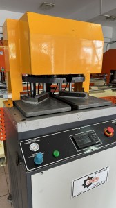 VANDUT WEL-10 Utilaj sudat profile PVC 0.2mm - Img 3