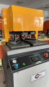 VANDUT WEL-10 Utilaj sudat profile PVC 0.2mm - Img 3