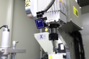 GARNET Mini D - Centru CNC Compact de Prelucrare Profile cu 3 Axe - Img 2