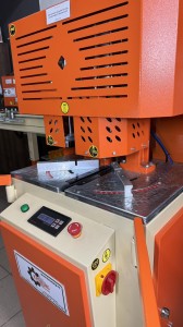KRG 101 Utilaj automat de sudat profile PVC simplu cap (unghi reglabil 25-180 grade) 0.2mm - Img 5