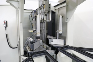 ORBIT V - CNC Masina de debavurat automata (4 suprafete) - Img 2