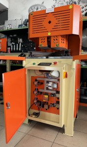 KRG 101 Utilaj automat de sudat profile PVC simplu cap (unghi reglabil 25-180 grade) 0.2mm - Img 6