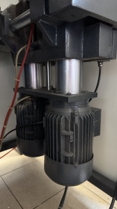 VANDUT HEGSAN Utilaj automat de debavurat (4 grupuri de freze, 2 axe) - Img 4