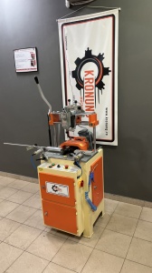 KRG 501 Utilaj manual de frezat gauri pentru maner si locasul mec. Inchidere + pantograf + canale drenaj apa - Img 3
