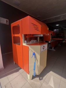 KRG 601 Utilaj automat de debavurat (4 freze) recunoastere automata a profilului toc si cercevea (3 grupuri de freza) - Img 5