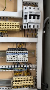 VANDUT HEGSAN Utilaj automat de debavurat (4 grupuri de freze, 2 axe) - Img 6