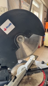VANDUT VEGA II M - Utilaj de debitat manual cu prindere pneumatica 400 mm SH - Img 2