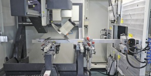 ALCOR V - Centrul de prelucrare și tăiere CNC pentru profile (12 axe servo) - Img 2