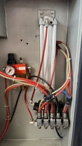 VANDUT HEGSAN Utilaj automat de debavurat (4 grupuri de freze, 2 axe) - Img 7