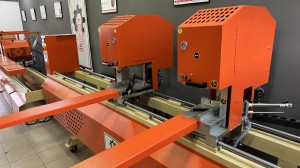 KRG 100GP Automatic double-head PVC profile welding machine (adjustable angle 25–180 degrees, 4 m) 0.2 mm