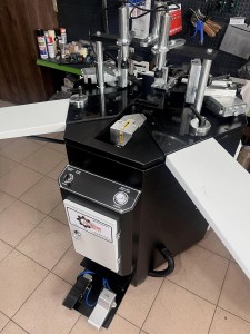 KRG 901 Automatic pneumatic aluminium profile crimping machine - Img 2