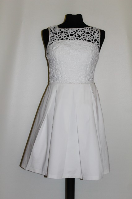 Rochie alba "Guy Laroche"