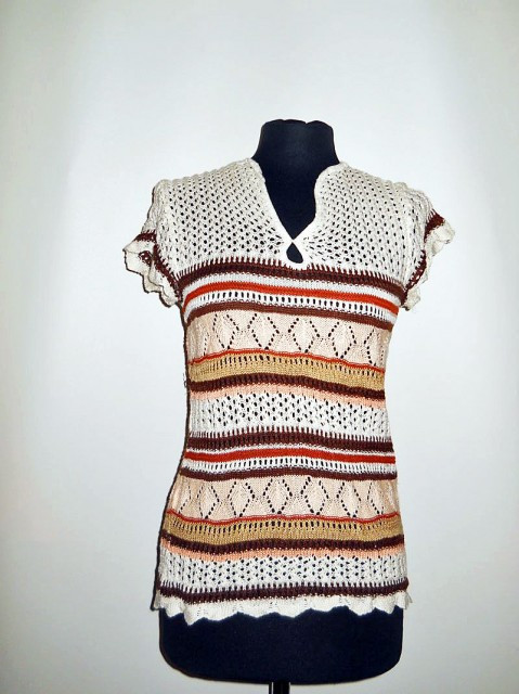 Bluza tricotata manual model dantelat anii '60
