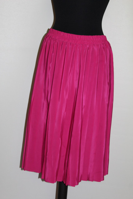 Fustă plisată fucsia anii 80