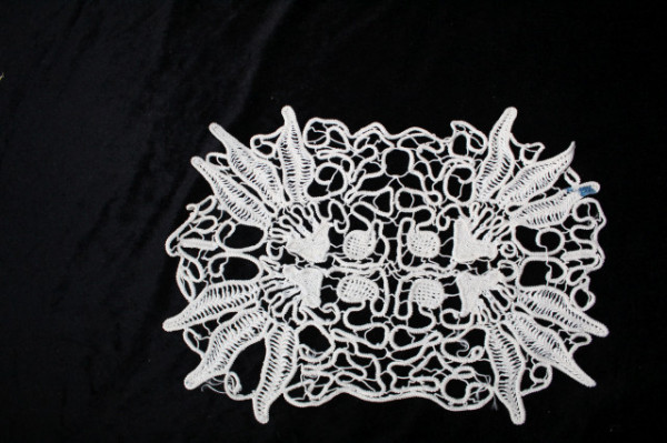 Mileu vintage grej crochet anii 60
