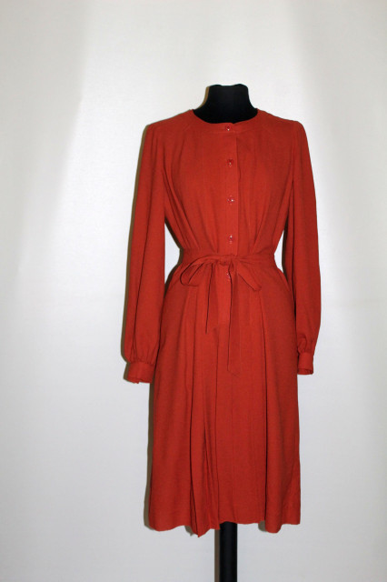 Rochie din crepe cărămiziu anii 70