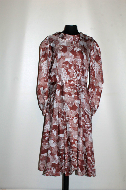 Rochie print abstract maro anii 70