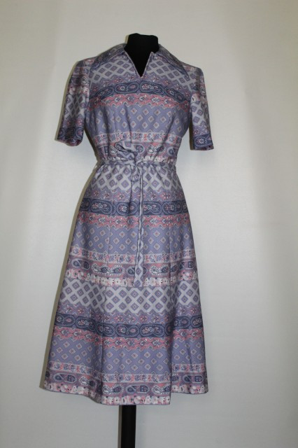 Rochie vintage "Jora Modell" anii '70