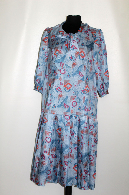 Rochie fond albastru marmorat anii 70