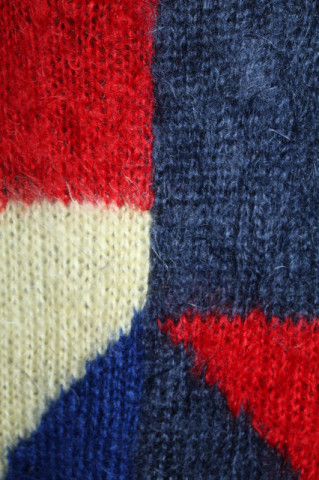 Cardigan din mohair model geometric anii 80