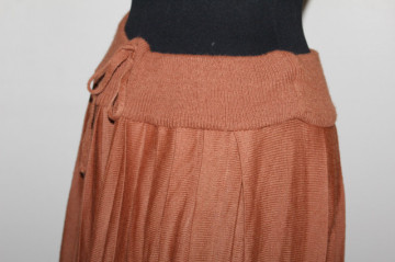Fustă-pantalon din tricot anii 80